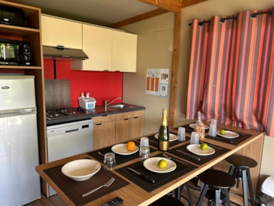 Chalet EVASION 2 bedrooms + TV + covered terrace + dish washer + 1 connexion wifi