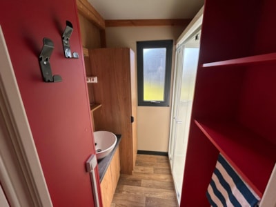 Chalet EVASION 2 bedrooms + TV + covered terrace + dish washer + 1 connexion wifi