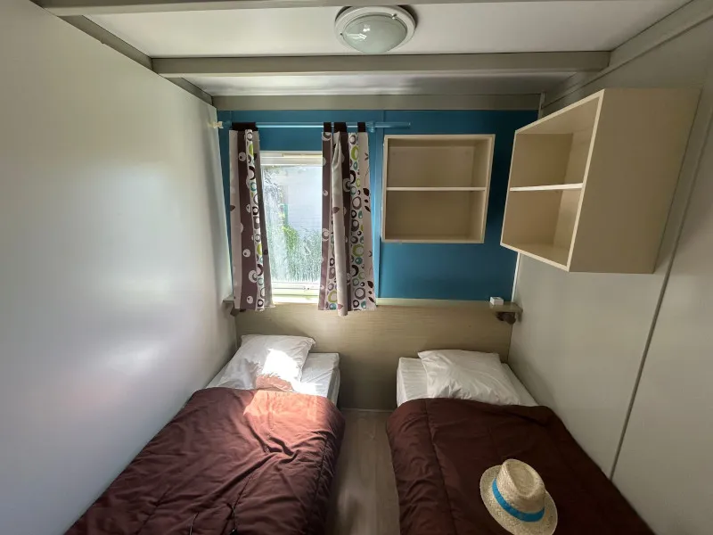 Chalet Essentiel 2 Chambres + Terrasse Couverte + 1 Connexion Wifi