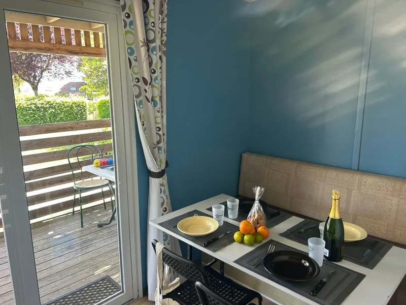 Chalet Essentiel 2 Chambres + Terrasse Couverte + 1 Connexion Wifi