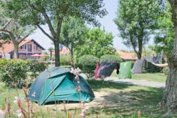 Kampeerplaats(en) - "Traditioneel" Standplaats - Camping AMETZA