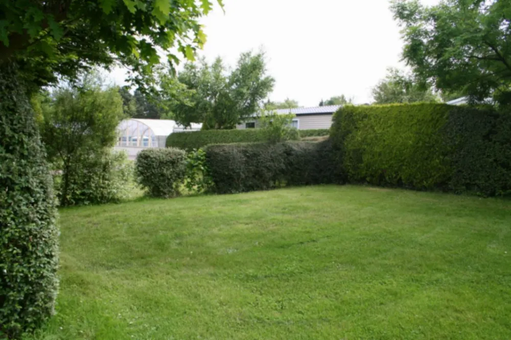 Emplacement - Emplacement Nu Avec Électricité Xxl - Camping Paradis Bellevue - Erquy