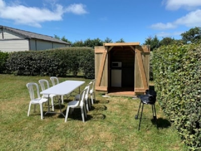 Pitch with kitchen area — 1
