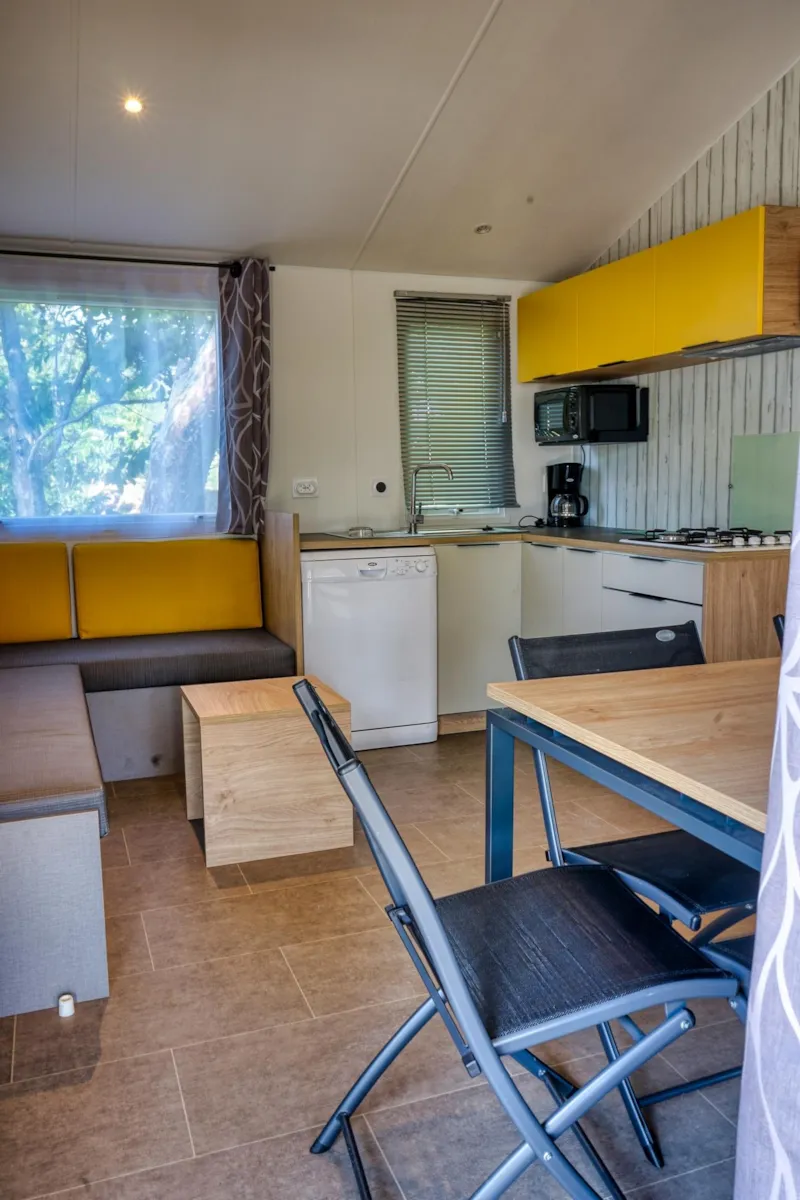 Mobilhome Balneo (Climatisation + Tv + Lave-Vaisselle + Bain À Remous) 6