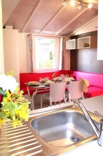 Mobilhome Luxe (Climatisation + Tv + Lave-Vaisselle) 6