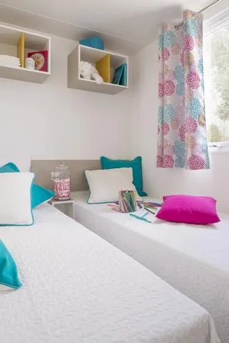 Mobilhome Luxe (Climatisation + Tv + Lave-Vaisselle) 6