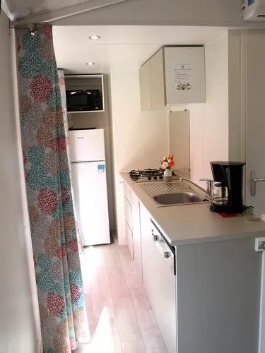 Mobilhome Luxe (Climatisation + Tv + Lave-Vaisselle) 5