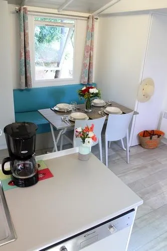 Mobilhome Luxe (Climatisation + Tv + Lave-Vaisselle) 5
