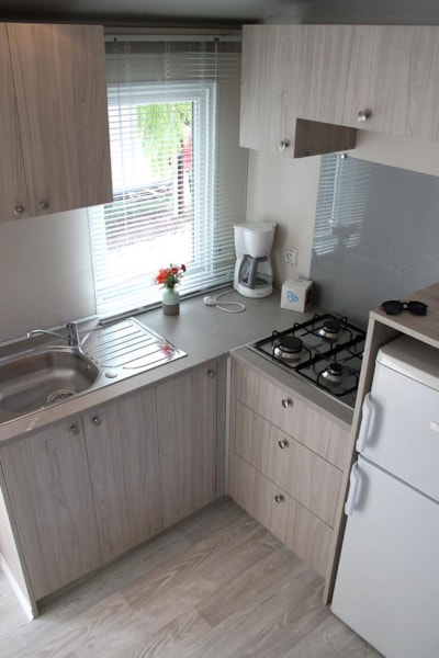 Mobile home CONFORT (AIR-CONDITIONING + tv) 4 — 5