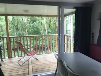 Mietunterkunft - Mobilheim „Privilège Panoramique“ – 2 Schlafzimmer – 31 M² – Tv – Ventilator - Le Moulin du Bleufond