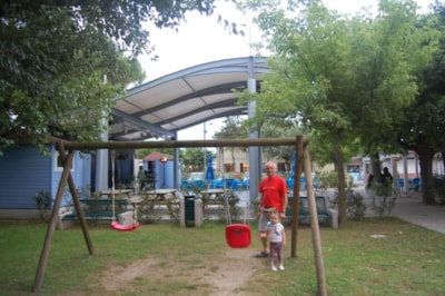 Pitch Basic car tent/caravan — 3