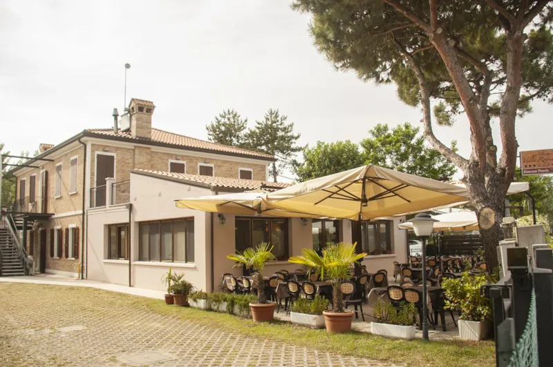 Chambre Triple - 3 Personnes Inclus Dans Le Prix- Seulement La Nuit