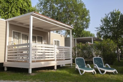 Mobilehome Glam — 1