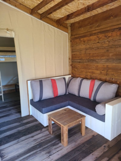 Carrelet pilotis 28m² - partial river view