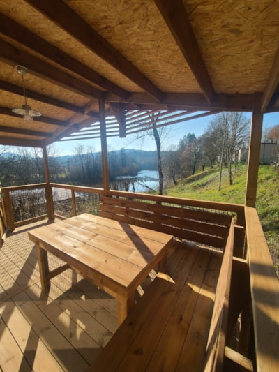 Carrelet pilotis 28m² - partial river view