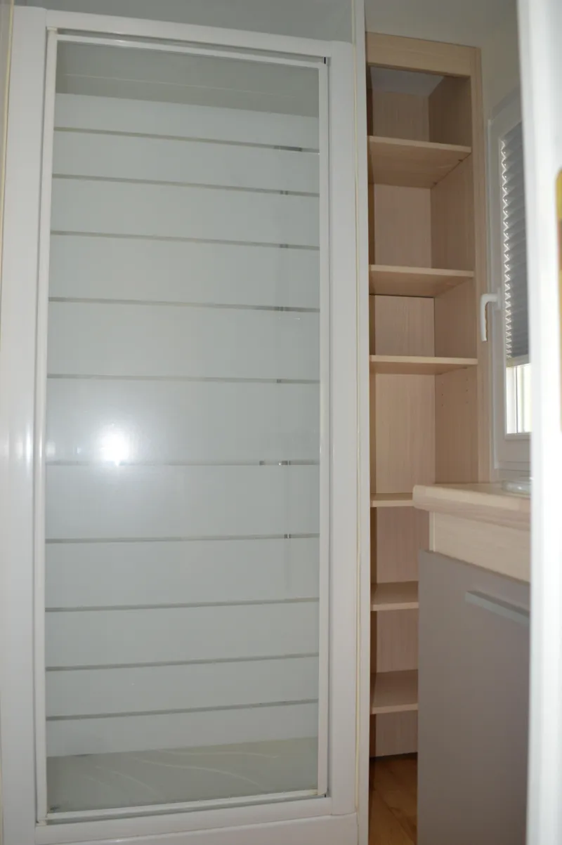 Mobil Home Confort Climatisé - 21M² / Genévrier, Mûrier Et Pin D'alep