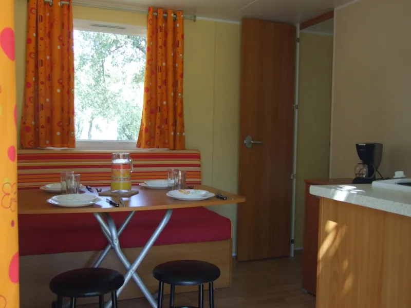 Mobil Home Sans Sanitaire Climatisé - 2 Ch - 18M² / Garrigue