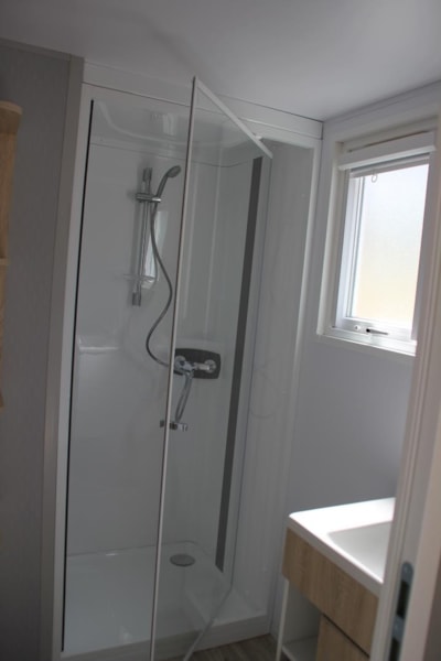 MOBILE HOME  Savanah air- TV - conditioning 2 bedrooms 32.80m² — 5