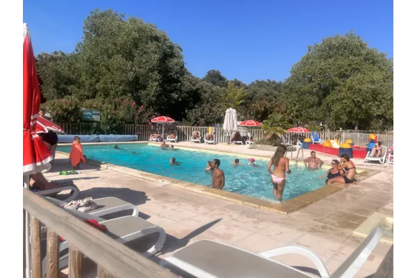 Camping Les Chênes - Camping Direct