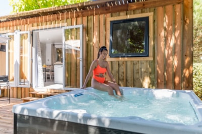 Cabane Luxe 3 bedrooms/ 2 bathrooms/ Jacuzzi