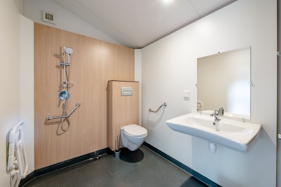 Mobil home 2 bedrooms - adapted to the people with reduced mobility
