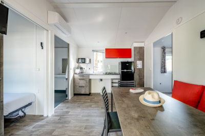 Mobil home 2 bedrooms - adapted to the people with reduced mobility