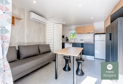 Premium 2 bedrooms/ 2 bathrooms