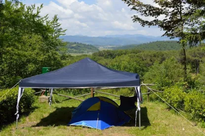 Piazzola Per Auto O Moto E Tenda