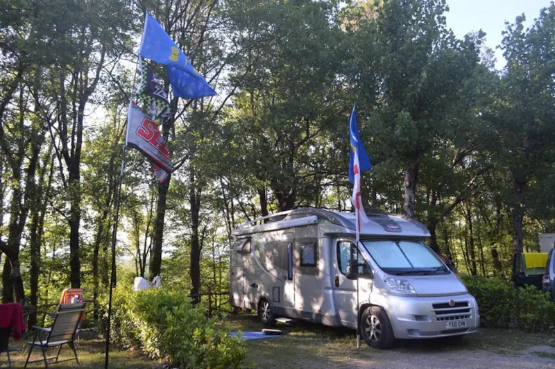 Emplacement Pour Camping-Car