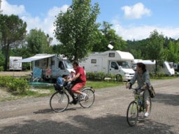 Stellplatz - Stellplatz Für Wohnmobil - Camping Village Mugello Verde