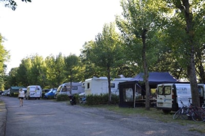 Pitch for car and caravan — 2