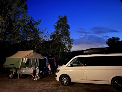 Pitch for trailer tent — 2