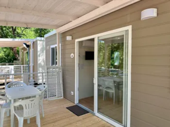 Mietunterkunft - Mobilheim Premium Mit 2 Schlafzimmern – 2 Badezimmern - Camping Village Mugello Verde