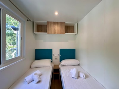 Mobile Home Premium with 2 bedrooms – 2 bathrooms — 7