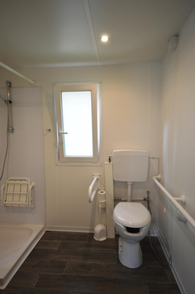 Mobile Home - Disability access — 7