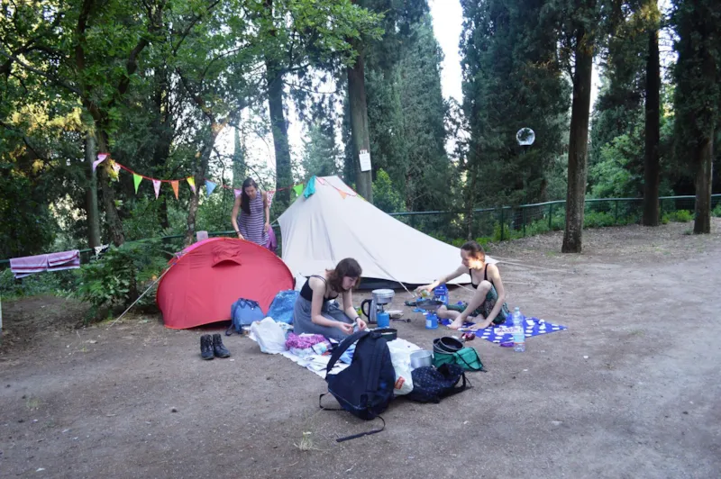 Emplacement Tente À Pied