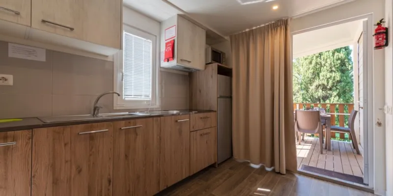 Mobilhome Supérieur Pour 5 Personnes Y Compris Bébés