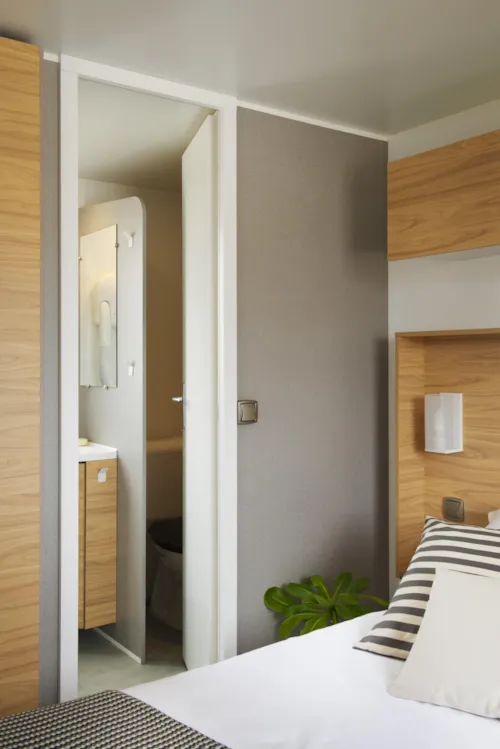 Location - Mobilhome Premium Dynasty Climatisé - image n°3 - La Colombière