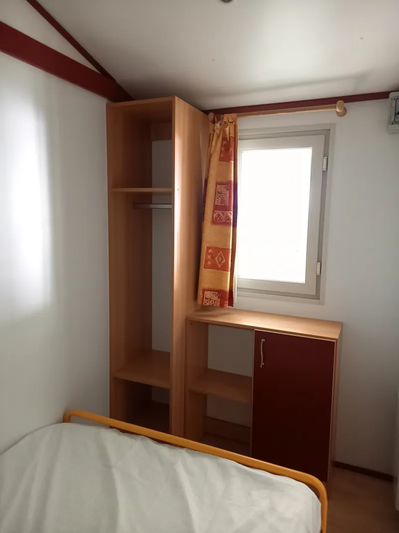 Mobilhome Maxi 4 Personnes (Sans Eau Ni Sanitaires)