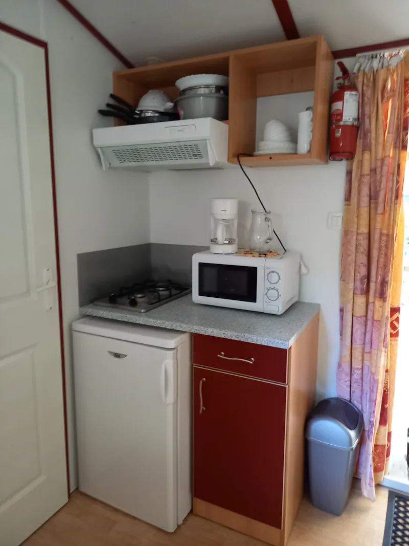 Mobilhome Maxi 4 Personnes (Sans Eau Ni Sanitaires)