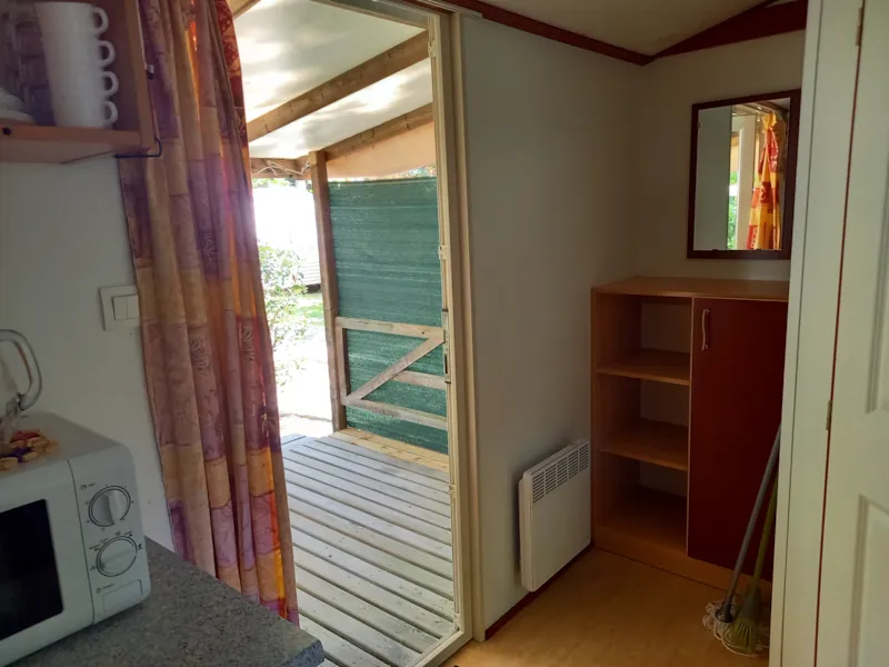 Mobilhome Maxi 4 Personnes (Sans Eau Ni Sanitaires)