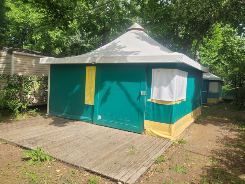 Zeltbungalow maxi 5 Personen (OHNE WASSER ODER SANITÄR)