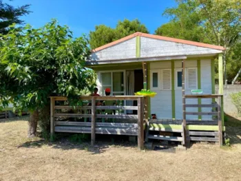 Mietunterkunft - Chalet Arbousier 31M² - 2 Zimmer - Camping Les Coquettes