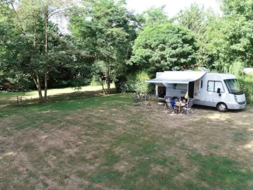 Emplacement - Emplacement Xl - image n°1 - Camping les Ripettes