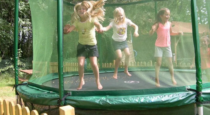 Camping La Croix d'Arles