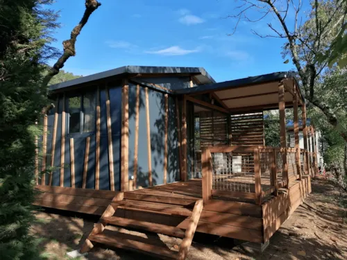 Accommodation - Chalet 2 Bedrooms + Terrace 35M² - image n°1 - Camping Le Pastural