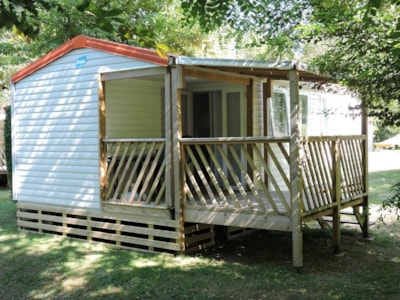 Mobile home Comfort 28 m² (3 bedrooms - TV) with sheltered terrace 8 m²
