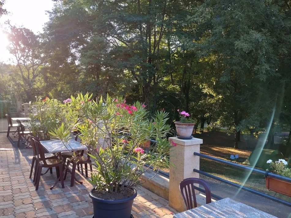 Flower Camping LE TEMPS DE VIVRE