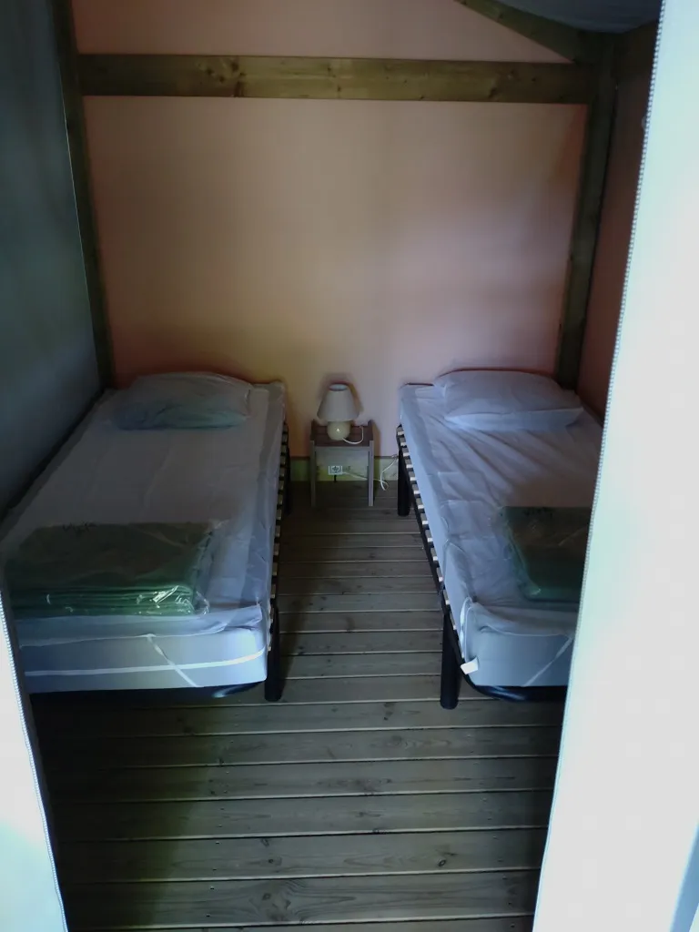 Freeflower Standard 30M² (2 Chambres) Dont Terrasse Couverte 8M² - Sans Sanitaires - Randonneurs