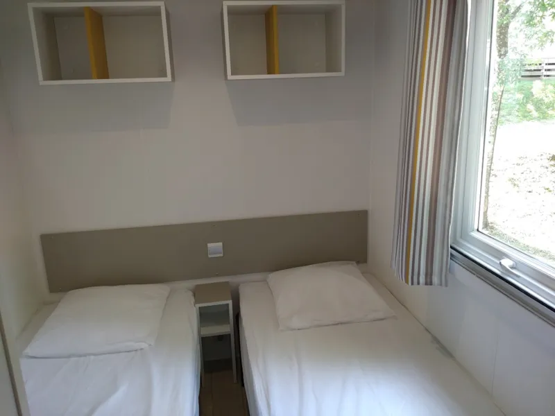 Mobil-Home Confort 28 M² (3 Chambres - Tv) Avec Terrasse Couverte 8 M²